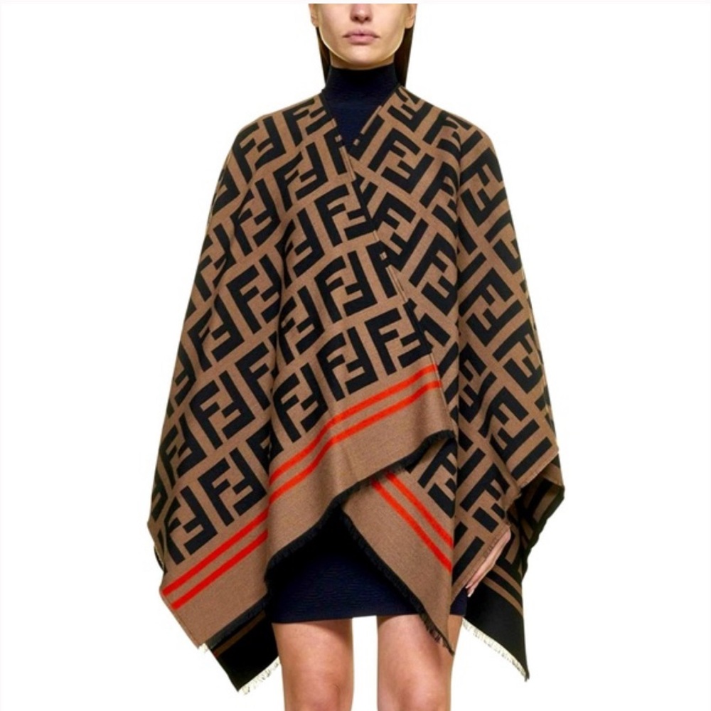 NEW Fall 26’ FENDI Roma 🤍 w/ Tags Reversible Shawl Brushed Poncho Scarf Wrap - Picture 9 of 17